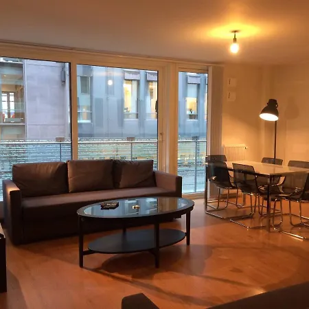 Apartman Moderen 2 Bedroom Apartment
