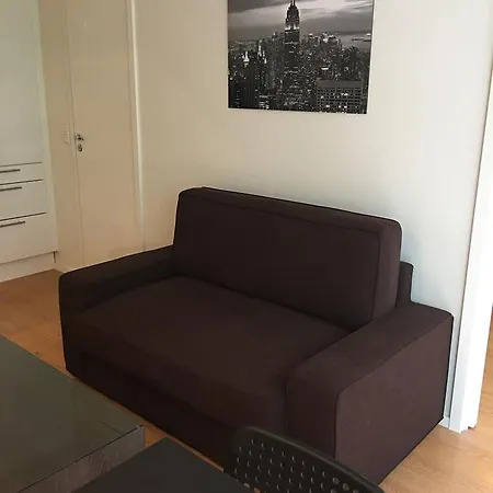 Apartment Moderen 2 Bedroom Apartment
