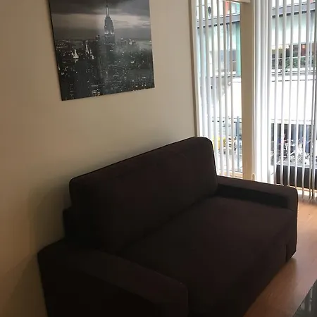 Moderen 2 Bedroom Apartment Apartman